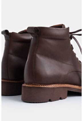 Botas Karioka De Cuero Para Hombre Tractoradas Botas Karioka De Cuero Para Hombre Tractoradas Cafe 45 VÉLEZ