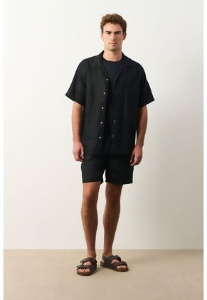 Bermuda En Lino Para Hombre Bélgica Bermuda En Lino Para Hombre Bélgica Negro 32 VÉLEZ