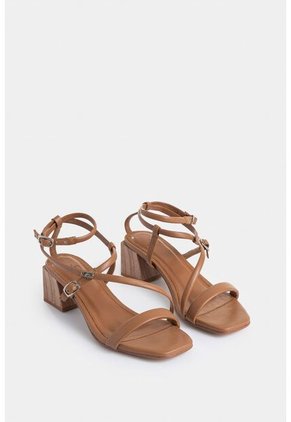 Sandalia Tacón Katilu De Cuero Para Mujer Amarre Con Hebilla Sandalia Tacón Katilu De Cuero Para Mujer Amarre Con Hebilla Miel 40 Vélez