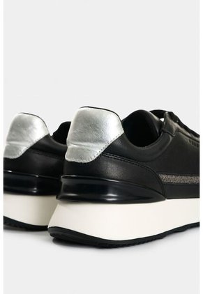 Tenis De Cuero Detalle Millaré Para Mujer Pearl Tenis De Cuero Detalle Millaré Para Mujer Pearl Negro 38 VÉLEZ