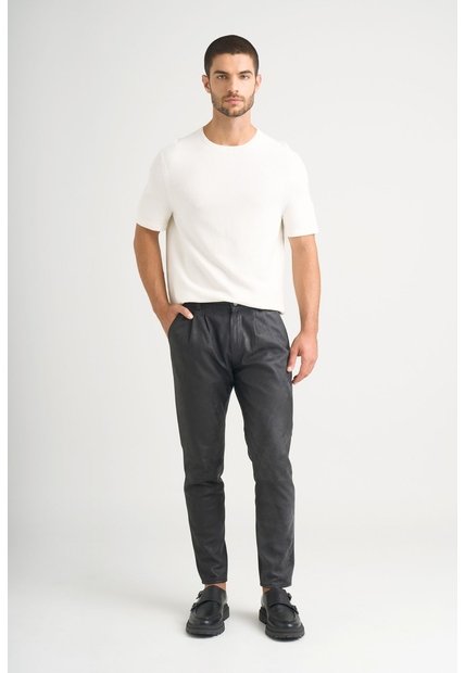 Pantalón Draco 2.0 De Cuero Gamuzado Para Hombre Semi Holgado Pantalón Draco 2.0 De Cuero Gamuzado Para Hombre Semi Holgado Negro 38 VÉLEZ