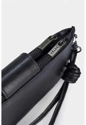 Billetera Porta Chequera Amatista De Cuero Artesanal Para Mujer Manija Anudada Billetera Porta Chequera Amatista De Cuero Artesanal Para Mujer Manija Anudada Negro Vélez