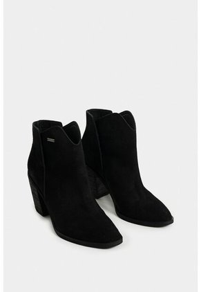Botines Alpha De Cuero Gamuzado Para Mujer Silueta Asimétrica Botines Alpha De Cuero Gamuzado Para Mujer Silueta Asimétrica Negro 37 VÉLEZ