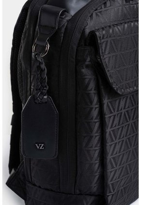 Morral Bloom 2 Jacquard Monograma VZ Para Mujer Porta Trolley Morral Bloom 2 Jacquard Monograma VZ Para Mujer Porta Trolley Negro VÉLEZ
