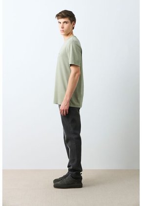 Camiseta Manga Corta Lerici Para Hombre Semi Fitted Camiseta Manga Corta Lerici Para Hombre Semi Fitted Verde S VÉLEZ