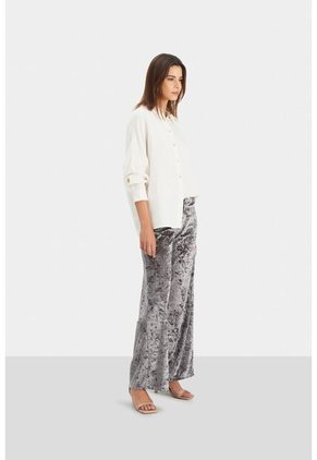 Pantalón Marte En Velvet Para Mujer Silueta Wide Leg Pantalón Marte En Velvet Para Mujer Silueta Wide Leg Gris 06 Vélez