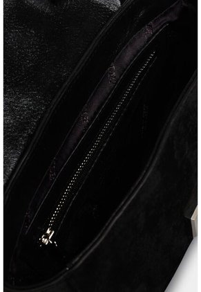 Manos Libres Mini Lili De Cuero Para Mujer Con Cadena Manos Libres Mini Lili De Cuero Para Mujer Con Cadena Negro VÉLEZ