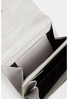 Billeteria Palma De Cuero Folia Para Mujer Efecto Croco Billeteria Palma De Cuero Folia Para Mujer Efecto Croco Gris Vélez