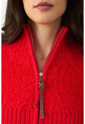 Sweater Tejido Silueta Bomber Astra Sweater Tejido Silueta Bomber Astra Rojo S VÉLEZ