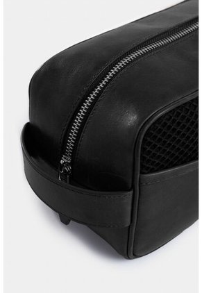 Organizador De Viaje Lakost 2 De Cuero Para Hombre Efecto Envejecido Organizador De Viaje Lakost 2 De Cuero Para Hombre Efecto Envejecido Negro VÉLEZ