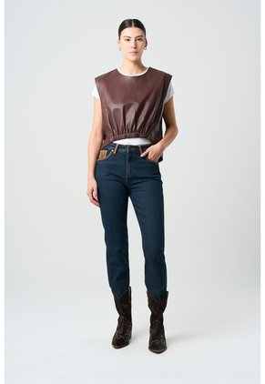 Camisa Iris De Cuero Para Mujer Elástico Delantero Camisa Iris De Cuero Para Mujer Elástico Delantero Cafe S VÉLEZ