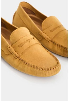 Mocasines Manchester En Cuero Para Mujer Mocasines Manchester En Cuero Para Mujer Miel 41 VÉLEZ