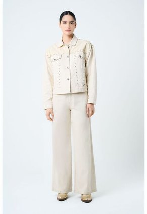 Chaqueta Orquídea De Algodón Y Cáñamo Para Mujer Silueta Oversized Chaqueta Orquídea De Algodón Y Cáñamo Para Mujer Silueta Oversized Crema L VÉLEZ