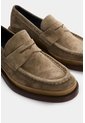 Mocasín Kiwa En Cuero Para Hombre Estilo Penny Loafer Mocasín Kiwa En Cuero Para Hombre Estilo Penny Loafer Tabaco 41 VÉLEZ de Vélez