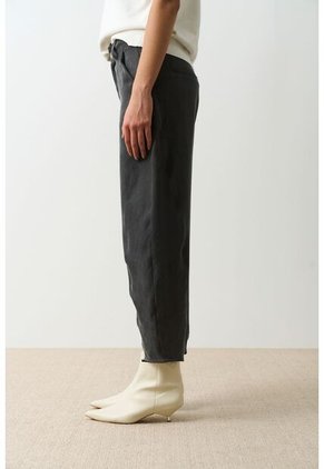 Pantalón Elios Para Mujer Curve Leg Pantalón Elios Para Mujer Curve Leg Negro 12 VÉLEZ