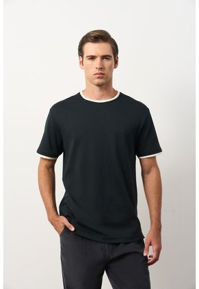 Camiseta En Algodón Para Hombre Luma Camiseta En Algodón Para Hombre Luma Negro S VÉLEZ