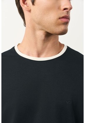 Camiseta En Algodón Para Hombre Luma Camiseta En Algodón Para Hombre Luma Negro S VÉLEZ