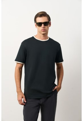 Camiseta En Algodón Para Hombre Luma Camiseta En Algodón Para Hombre Luma Negro S VÉLEZ