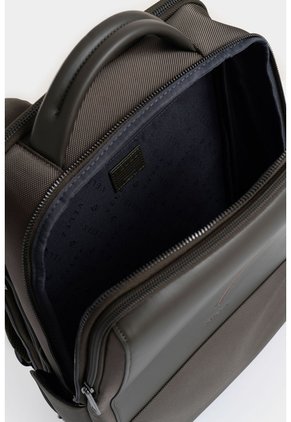 Tula Morral Oasis De Lona Para Hombre Detalle Acento De Color Tula Morral Oasis De Lona Para Hombre Detalle Acento De Color Verde Oliva VÉLEZ