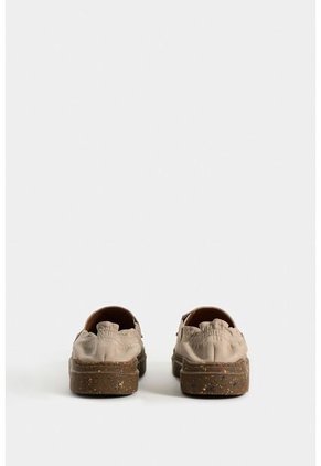 Mocasines Malta De Cuero Para Hombre Resorte Al Talón Mocasines Malta De Cuero Para Hombre Resorte Al Talón Arena 39 VÉLEZ