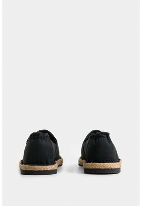 Mocasines De Cuero Para Mujer Detalle Millaré Lateral Mocasines De Cuero Para Mujer Detalle Millaré Lateral Negro 36 VÉLEZ