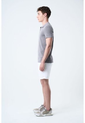 Bermuda Marfil En Lino Para Hombre Silueta Amplia Bermuda Marfil En Lino Para Hombre Silueta Amplia Blanco 32 VÉLEZ