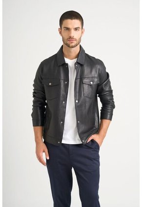 Chaqueta Lucca De Cuero Para Hombre Silueta Trucker Chaqueta Lucca De Cuero Para Hombre Silueta Trucker Negro XL VÉLEZ