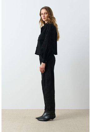 Chaqueta Cropped Holgada Para Mujer Tritón Chaqueta Cropped Holgada Para Mujer Tritón Negro M VÉLEZ