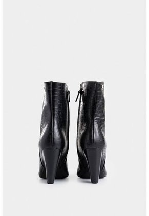 Botines Luna De Cuero Croco Para Mujer Silueta Punta Botines Luna De Cuero Croco Para Mujer Silueta Punta Negro 39 Vélez