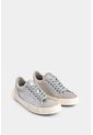 Tenis Torino 2.0 De Cuero Para Hombre Detalle Laminado Tenis Torino 2.0 De Cuero Para Hombre Detalle Laminado Plata 38 VÉLEZ de Vélez