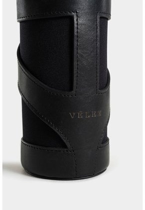 Porta Botella De Neopreno Y Cuero Para Hombre Con Botella Metálica