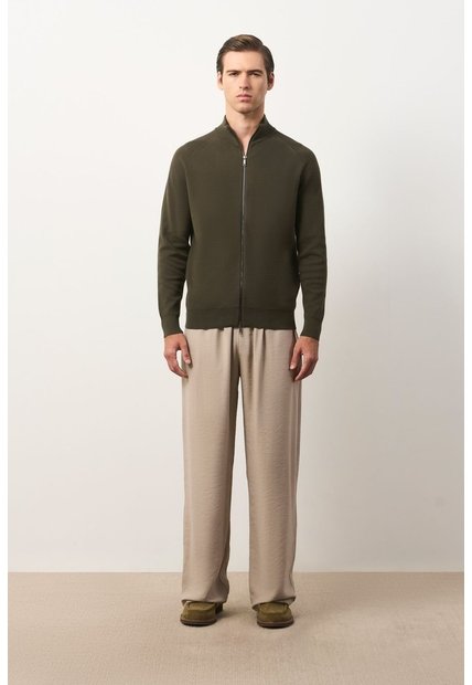 Sweater Misuri Tejido Para Hombre Cuello Alto Sweater Misuri Tejido Para Hombre Cuello Alto Verde Oliva M VÉLEZ
