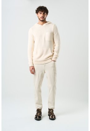 Sweater Semi Fit Tejido Para Hombre Oroa Sweater Semi Fit Tejido Para Hombre Oroa Crema M VÉLEZ