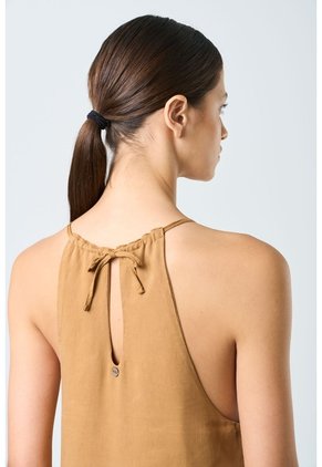 Vestido Galera Para Mujer Cuello Halter Vestido Galera Para Mujer Cuello Halter Cafe Claro 10 VÉLEZ