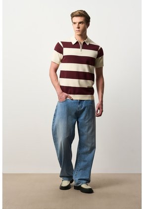 Polo Manga Corta En Tejido Para Hombre Liana Polo Manga Corta En Tejido Para Hombre Liana Vinotinto L VÉLEZ