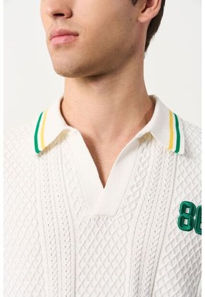 Polo Manga Corta Para Hombre Polo Manga Corta Para Hombre Crema L VÉLEZ