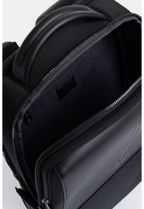 Tula Morral Oasis De Lona Para Hombre Detalle Acento De Color Tula Morral Oasis De Lona Para Hombre Detalle Acento De Color Negro VÉLEZ