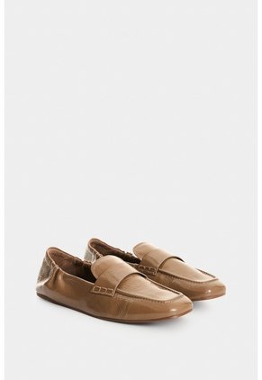 Mocasín En Cuero Efecto Charol Para Mujer Luana Mocasín En Cuero Efecto Charol Para Mujer Luana Tabaco 38 VÉLEZ
