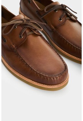 Mocasín Boat 2.0 En Cuero Para Hombre Estilo Náutico Mocasín Boat 2.0 En Cuero Para Hombre Estilo Náutico Miel 44 VÉLEZ