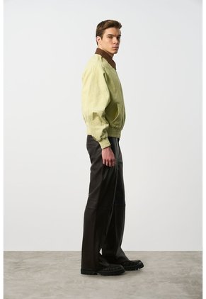 Chaqueta Bomber En Gamuza Croco Para Hombre Chaqueta Bomber En Gamuza Croco Para Hombre Amarillo L VÉLEZ
