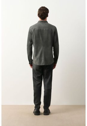 Camisa Manga Larga Para Hombre Gamuza Camisa Manga Larga Para Hombre Gamuza Gris Pistola XL VÉLEZ