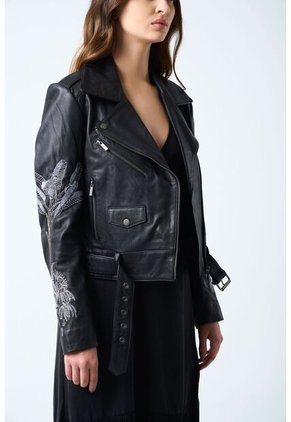 Chaqueta Biker Para Mujer Bordado Metalizado Chaqueta Biker Para Mujer Bordado Metalizado Negro S VÉLEZ