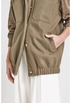 Chaqueta Bomber Aurora Para Mujer Detalles Gamuza Chaqueta Bomber Aurora Para Mujer Detalles Gamuza Verde Oliva L Vélez