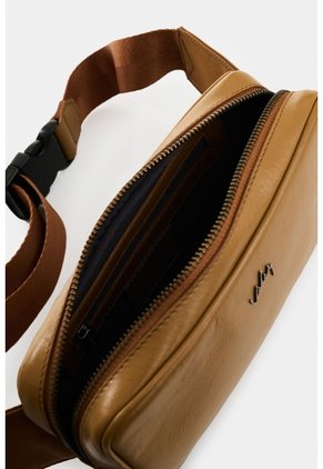 Riñonera Silueta Cuadrada De Cuero Para Hombre Hazel Riñonera Silueta Cuadrada De Cuero Para Hombre Hazel Miel VÉLEZ