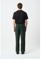 Pantalón Semi Holgado Para Hombre Ivy Pantalón Semi Holgado Para Hombre Ivy Verde Oliva 36 VÉLEZ de Vélez