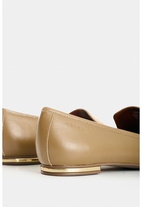 Mocasín En Cuero Para Mujer Ocaso Mocasín En Cuero Para Mujer Ocaso Tabaco 40 VÉLEZ