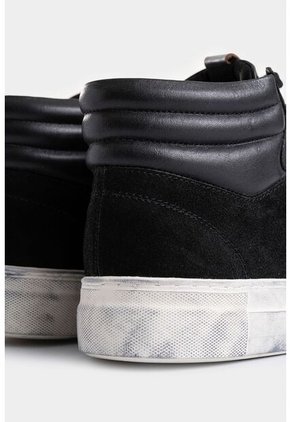 Tenis Bota Alena De Cuero Para Mujer Detalle Brillo Tenis Bota Alena De Cuero Para Mujer Detalle Brillo Negro 41 VÉLEZ