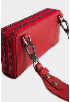 Billetera Porta Chequera Singapur De Cuero Para Mujer Cargadera Removible Billetera Porta Chequera Singapur De Cuero Para Mujer Cargadera Removible Rojo Vélez