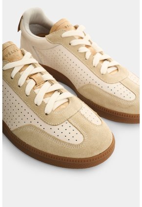 Tenis En Cuero Nobuck Y Carnaza Para Mujer Flair 3.0 Tenis En Cuero Nobuck Y Carnaza Para Mujer Flair 3.0 Crema 36 VÉLEZ
