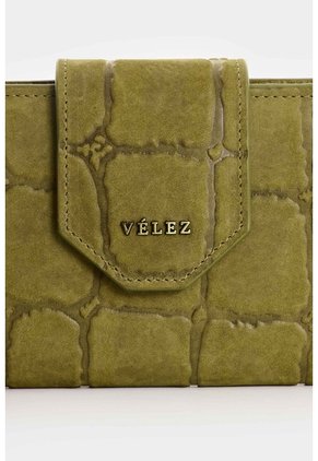 Portachequera En Cuero Para Mujer Extravaganza Portachequera En Cuero Para Mujer Extravaganza Verde Oliva VÉLEZ